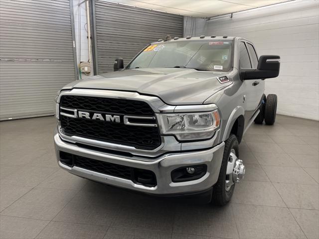 2023 RAM 3500 Chassis Tradesman/SLT/Laramie/Limited 2023 RAM 3500 Chassis Tradesman/SLT/Laramie/Limited