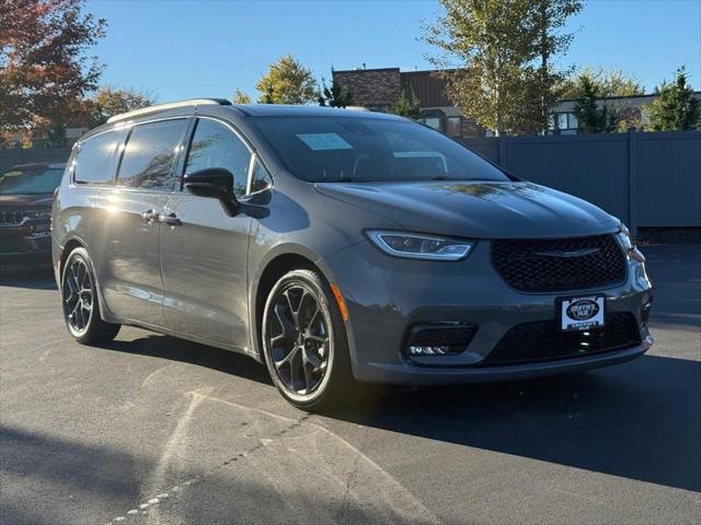 2025 Chrysler Pacifica Limited 2025 Chrysler Pacifica Limited