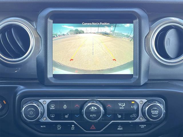 2022 Jeep Wrangler Unlimited Sahara 4x4 2022 Jeep Wrangler Unlimited Sahara 4x4