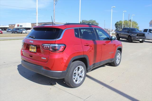 2025 Jeep Compass Latitude 4x4 2025 Jeep Compass Latitude 4x4