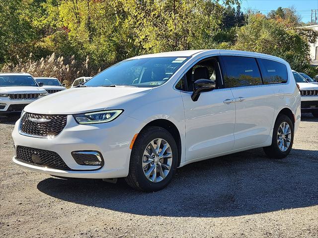 2026 Chrysler Pacifica PACIFICA SELECT AWD 2026 Chrysler Pacifica PACIFICA SELECT AWD