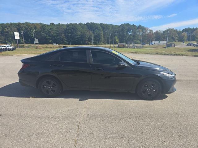 2023 Hyundai Elantra SEL 2023 Hyundai Elantra SEL