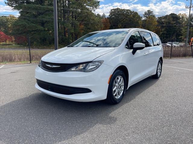 2022 Chrysler Voyager LX 2022 Chrysler Voyager LX