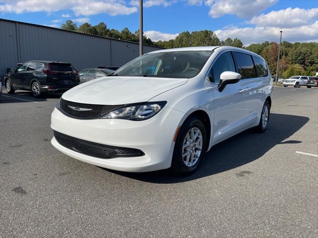 2023 Chrysler Voyager LX 2023 Chrysler Voyager LX