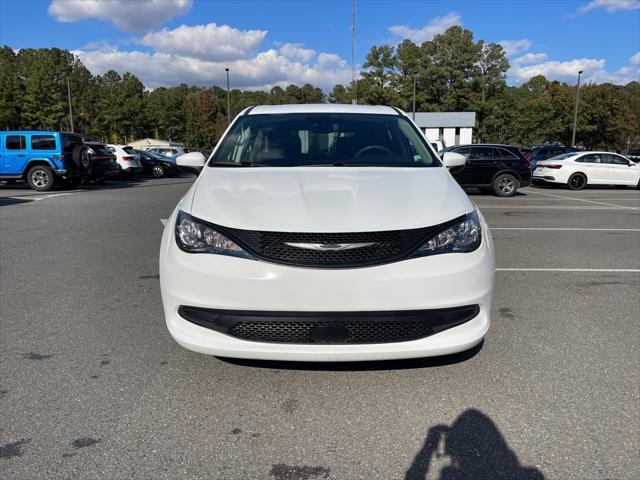 2023 Chrysler Voyager LX 2023 Chrysler Voyager LX