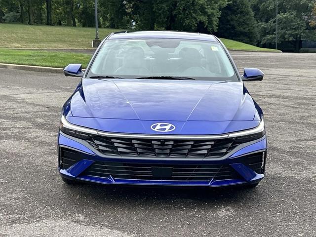 2024 Hyundai Elantra Limited 2024 Hyundai Elantra Limited