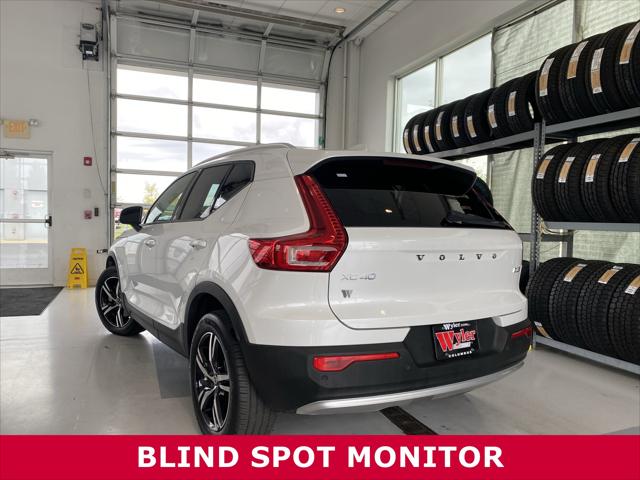 2023 Volvo XC40 B5 Core 2023 Volvo XC40 B5 Core