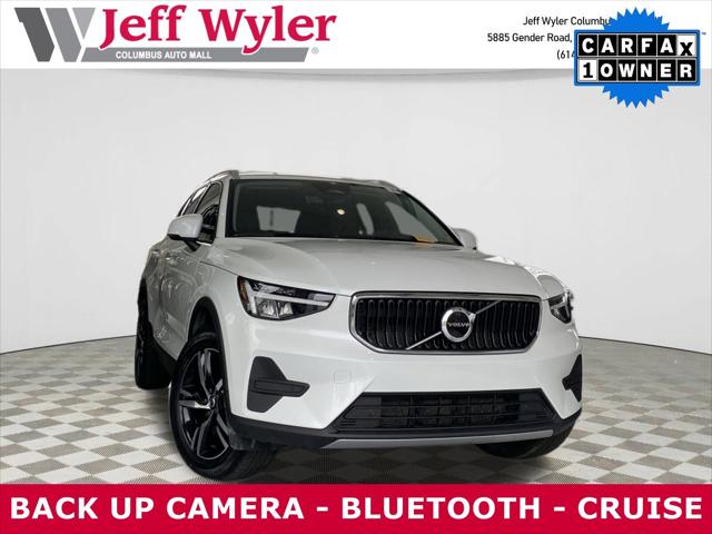 2023 Volvo XC40 B5 Core 2023 Volvo XC40 B5 Core
