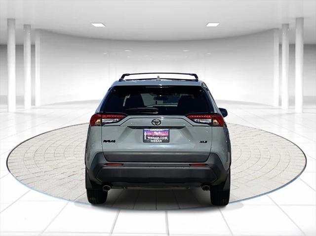 2022 Toyota RAV4 XLE 2022 Toyota RAV4 XLE