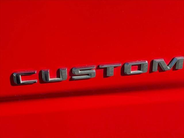 2020 Chevrolet Silverado 1500 2WD Crew Cab Short Bed Custom