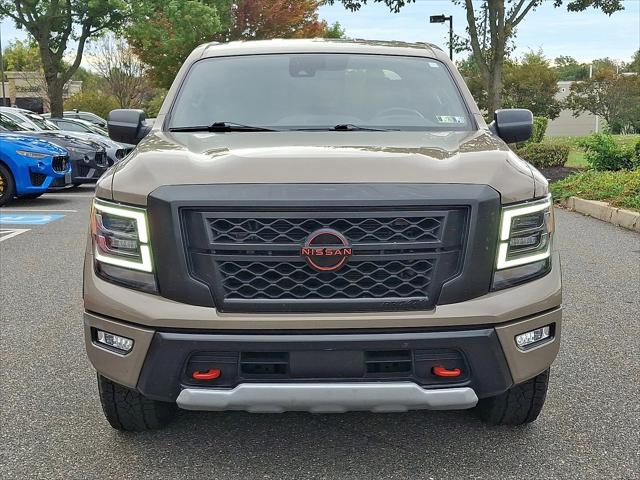 2024 Nissan TITAN Crew Cab PRO-4X 4x4 2024 Nissan TITAN Crew Cab PRO-4X 4x4