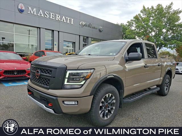 2024 Nissan TITAN Crew Cab PRO-4X 4x4 2024 Nissan TITAN Crew Cab PRO-4X 4x4