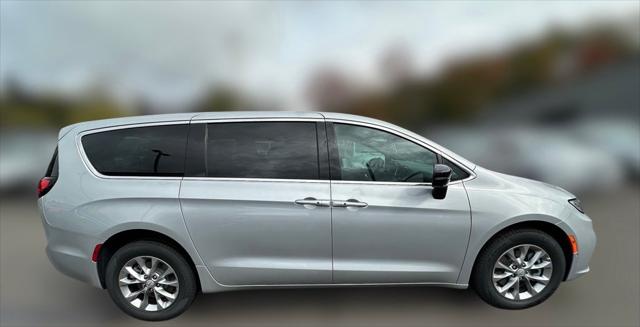 2026 Chrysler Pacifica PACIFICA SELECT AWD 2026 Chrysler Pacifica PACIFICA SELECT AWD