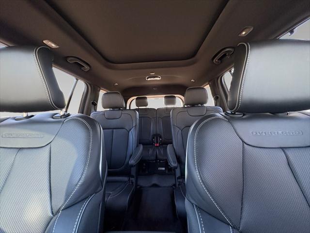 2025 Jeep Grand Cherokee GRAND CHEROKEE L OVERLAND 4X4 2025 Jeep Grand Cherokee GRAND CHEROKEE L OVERLAND 4X4