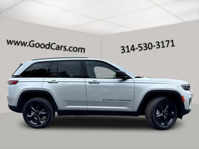 2022 Jeep Grand Cherokee Altitude 4x4