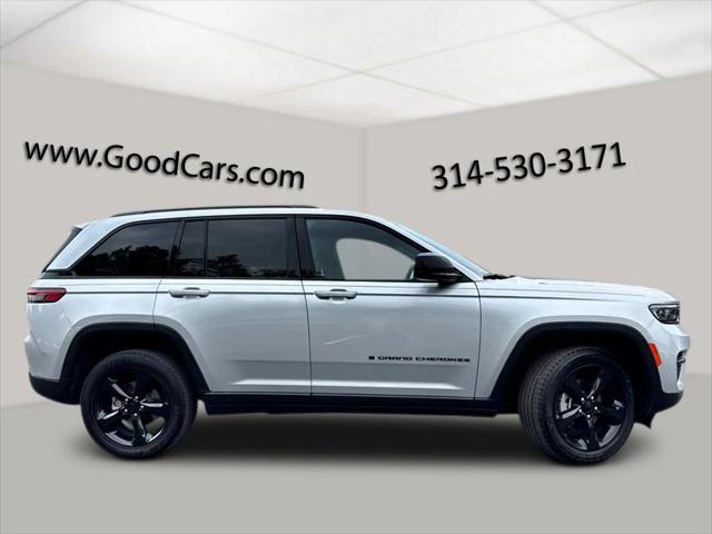 2022 Jeep Grand Cherokee Altitude 4x4