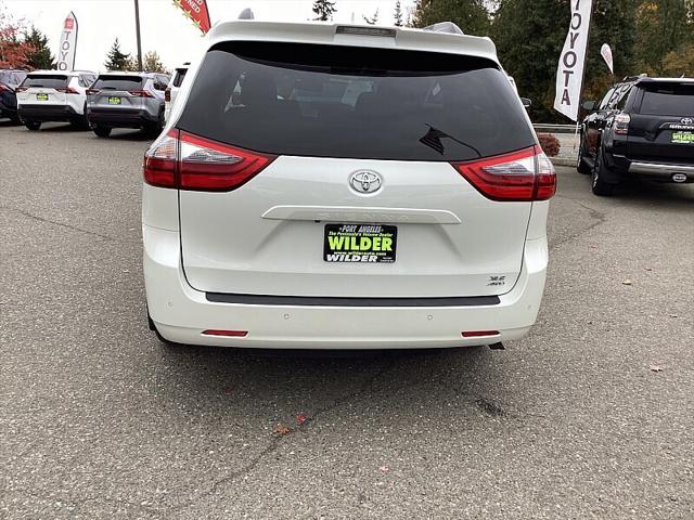 2020 Toyota Sienna XLE 2020 Toyota Sienna XLE