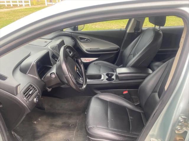 2013 Chevrolet Volt Base