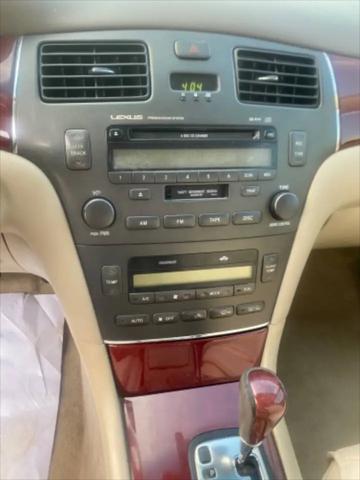 2002 Lexus ES 300 ES 300