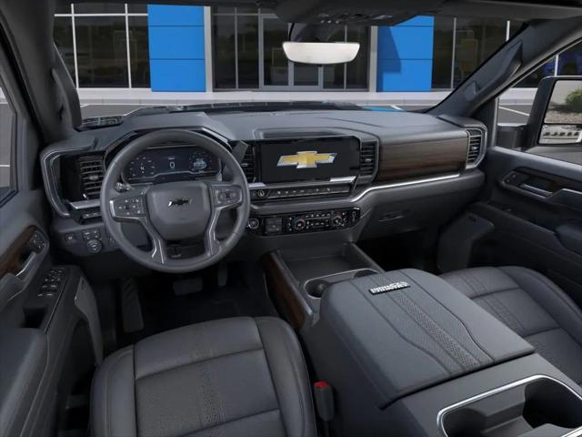 2026 Chevrolet Silverado 2500HD Crew Cab, Standard Bed, High Country, 4WD