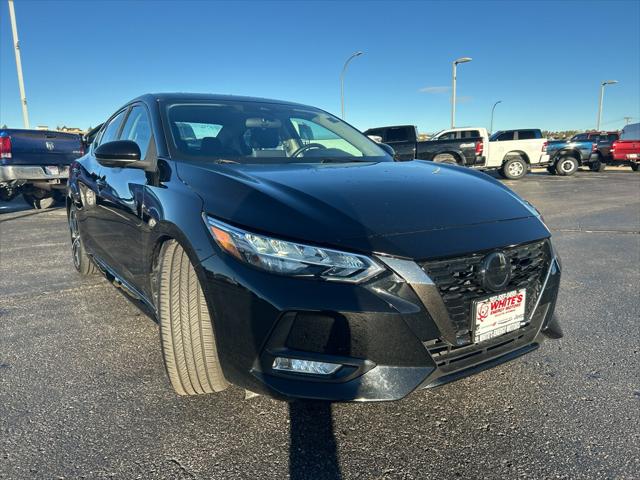 2021 Nissan Sentra SR Xtronic CVT 2021 Nissan Sentra SR Xtronic CVT