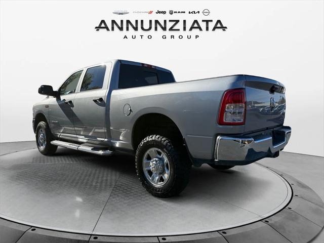 2022 RAM 2500 Tradesman Crew Cab 4x4 64 Box
