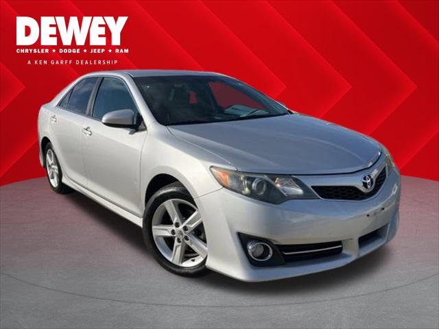 2014 Toyota Camry SE
