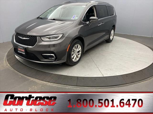 2021 Chrysler Pacifica Touring L AWD