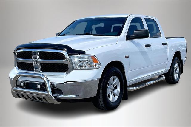 2020 RAM 1500 Classic Tradesman Crew Cab 4x2 57 Box 2020 RAM 1500 Classic Tradesman Crew Cab 4x2 57 Box