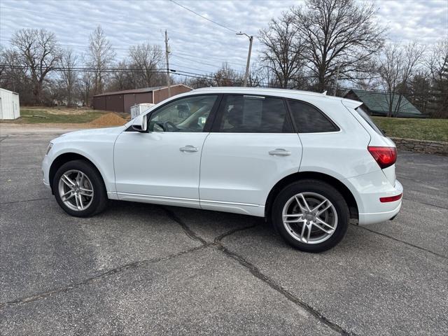 2016 Audi Q5 2.0T Premium 2016 Audi Q5 2.0T Premium