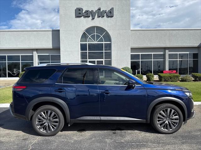 2022 Nissan Pathfinder SL 4WD 2022 Nissan Pathfinder SL 4WD