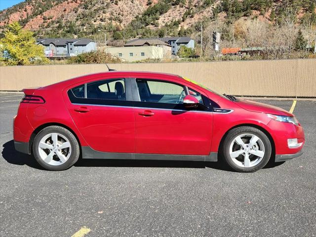 2013 Chevrolet Volt Base 2013 Chevrolet Volt Base