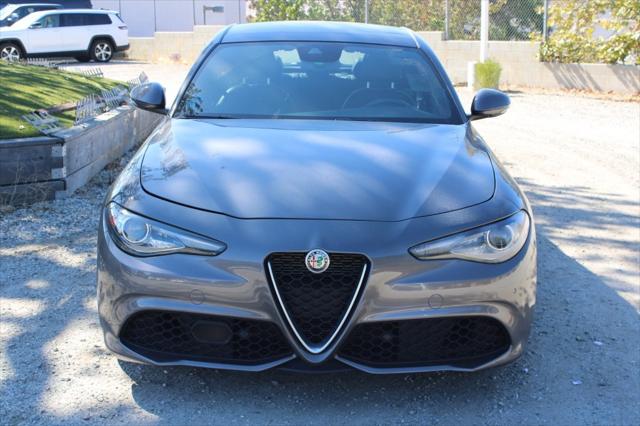 2022 Alfa Romeo Giulia Ti RWD 2022 Alfa Romeo Giulia Ti RWD