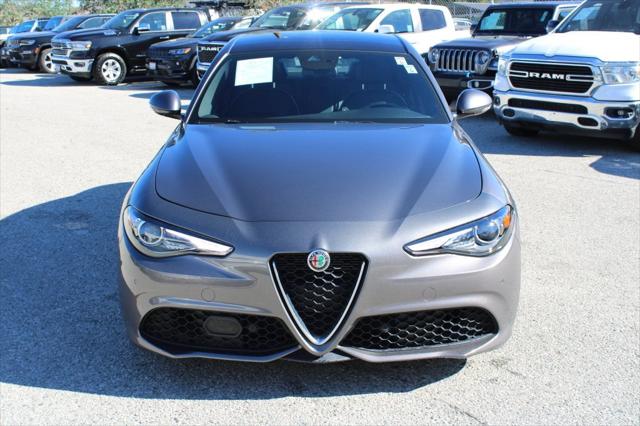 2022 Alfa Romeo Giulia Ti RWD 2022 Alfa Romeo Giulia Ti RWD