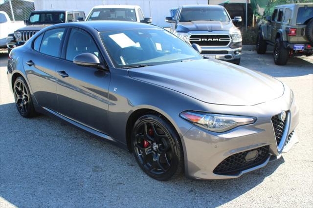 2022 Alfa Romeo Giulia Ti RWD 2022 Alfa Romeo Giulia Ti RWD