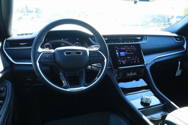 2025 Jeep Grand Cherokee GRAND CHEROKEE L ALTITUDE X 4X4 2025 Jeep Grand Cherokee GRAND CHEROKEE L ALTITUDE X 4X4