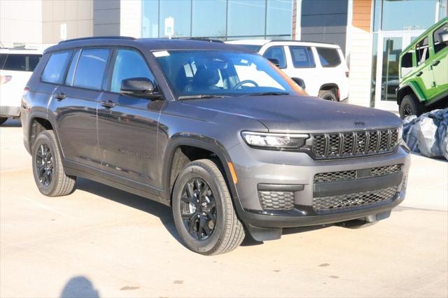 2025 Jeep Grand Cherokee GRAND CHEROKEE L ALTITUDE X 4X2