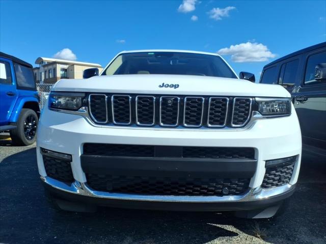 2022 Jeep Grand Cherokee L Limited 4x4 2022 Jeep Grand Cherokee L Limited 4x4