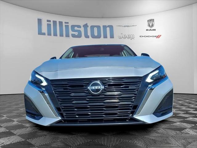 2024 Nissan Altima SV FWD