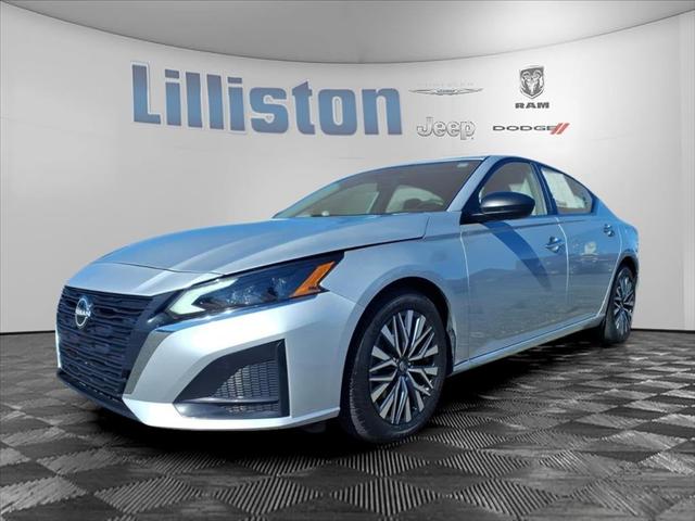 2024 Nissan Altima SV FWD