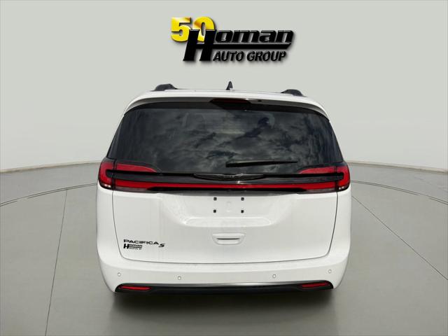 2024 Chrysler Pacifica Touring L 2024 Chrysler Pacifica Touring L