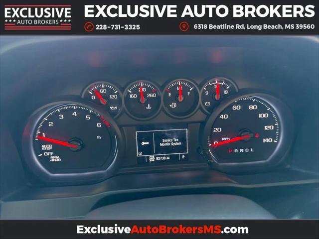 2023 Chevrolet Silverado 1500 4WD Crew Cab Short Bed Custom