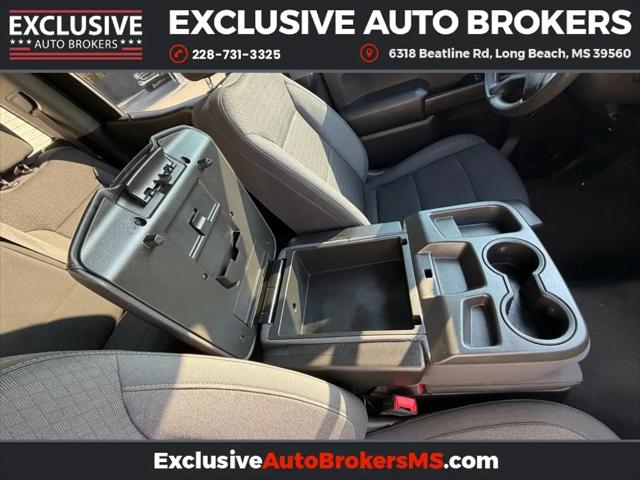2023 Chevrolet Silverado 1500 4WD Crew Cab Short Bed Custom