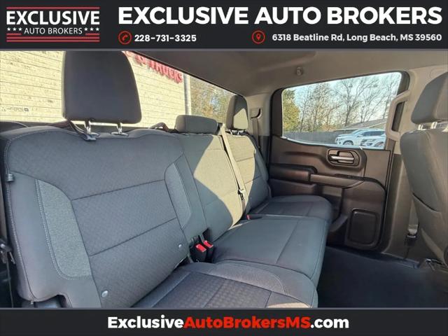 2023 Chevrolet Silverado 1500 4WD Crew Cab Short Bed Custom
