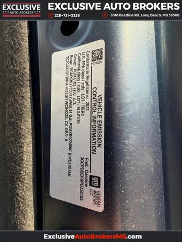 2023 Chevrolet Silverado 1500 4WD Crew Cab Short Bed Custom