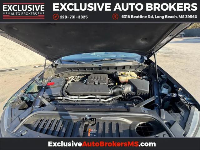 2023 Chevrolet Silverado 1500 4WD Crew Cab Short Bed Custom