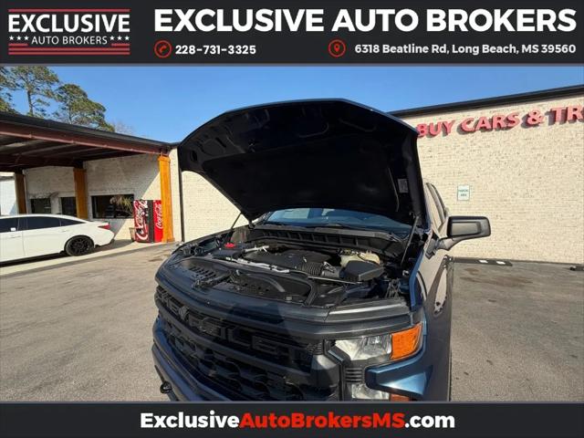 2023 Chevrolet Silverado 1500 4WD Crew Cab Short Bed Custom
