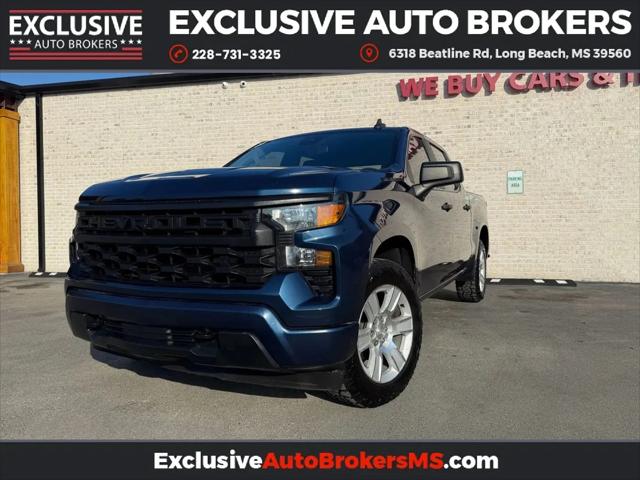 2023 Chevrolet Silverado 1500 4WD Crew Cab Short Bed Custom