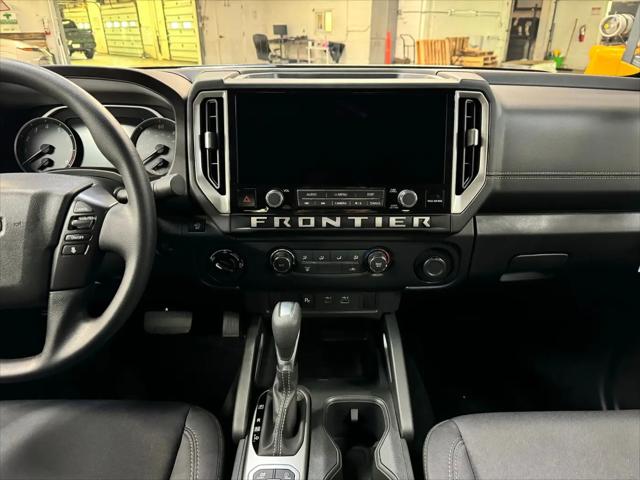 2026 Nissan Frontier Crew Cab Long Bed SV 4x4