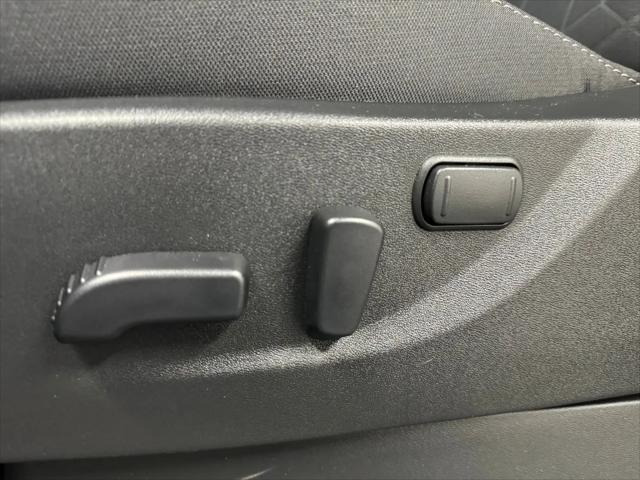 2026 Nissan Frontier Crew Cab Long Bed SV 4x4